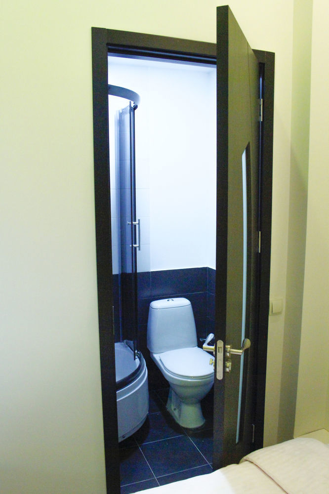 Apartment On Rustaveli Avenue Тбилиси Екстериор снимка