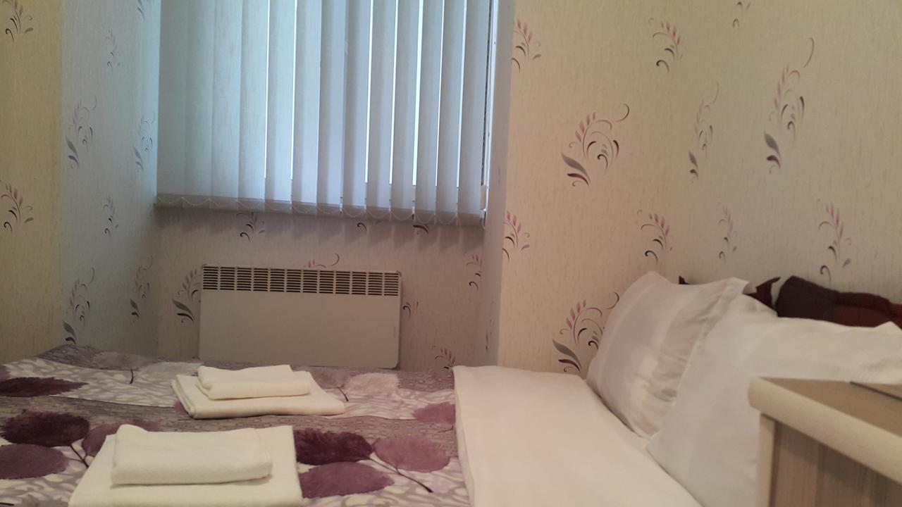 Apartment On Rustaveli Avenue Тбилиси Екстериор снимка